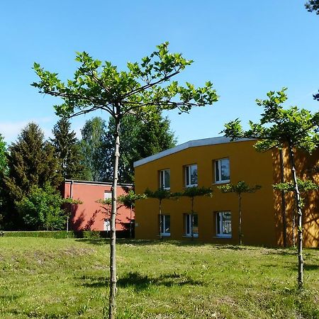 Hotel Kreuzbruchhof Burg Stargard Buitenkant foto